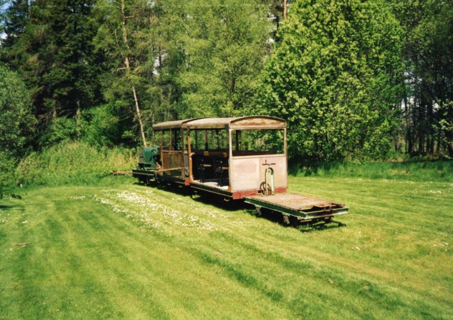 Railway carriage