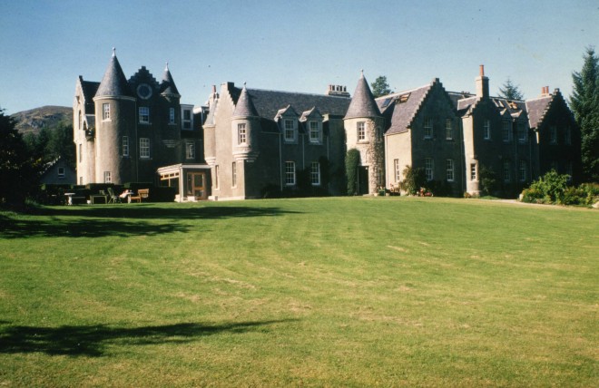 Dalmunzie Hotel and Lawn