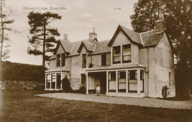 'Dalreoch Lodge, Enochdhu'.