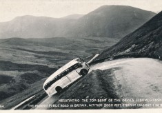 Bus at the Devil's Elbow