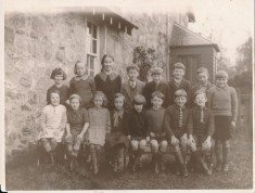 Straloch School 1933