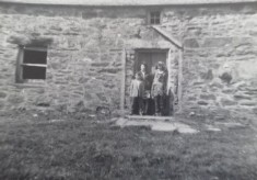 Glen Derby Farmhouse