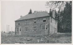 House in Disrepair (1)