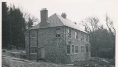House in Disrepair (2)